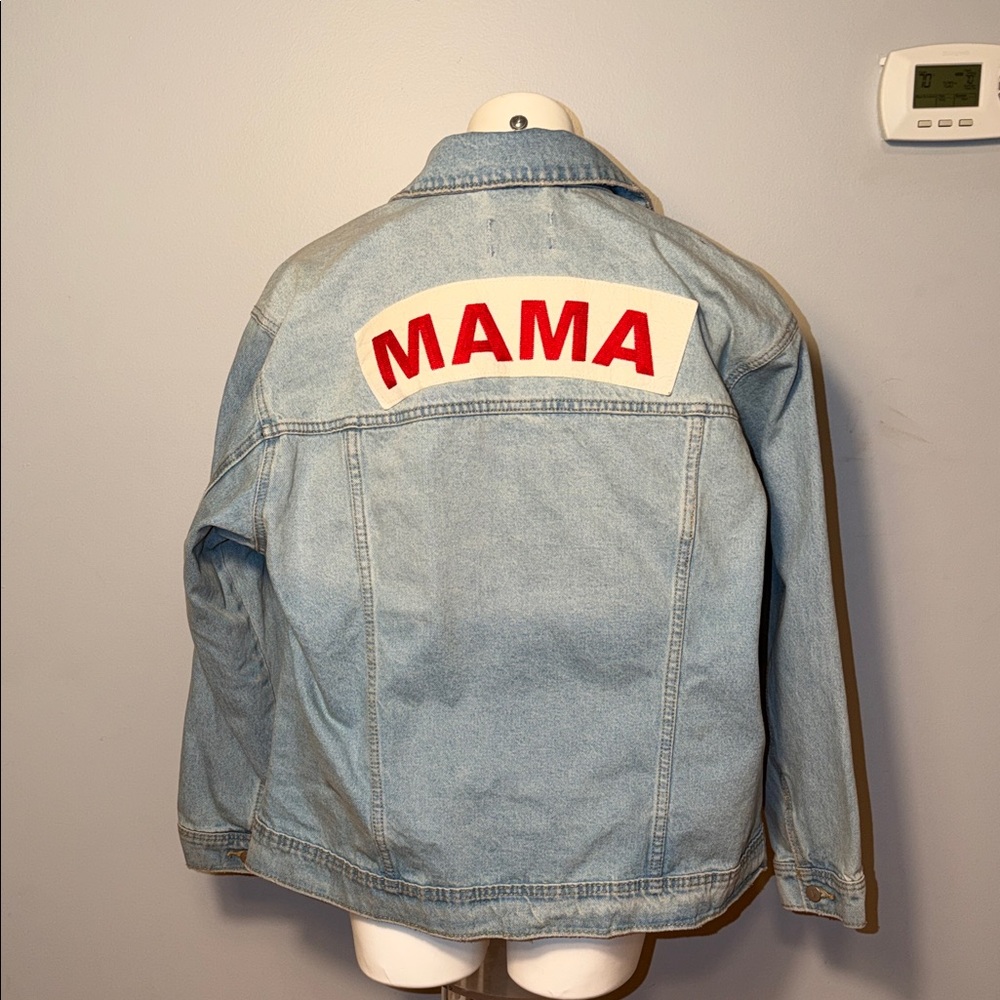 Isabel by Ingrid & Isabel denim “Mama” maternity jacket. NWT. X-Large.